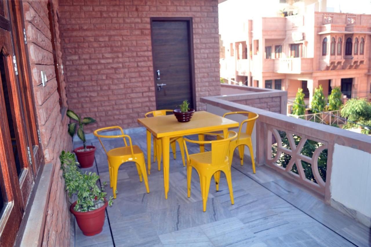 Hotelier Hosts - A Home Stay Jodhpur  Eksteriør billede